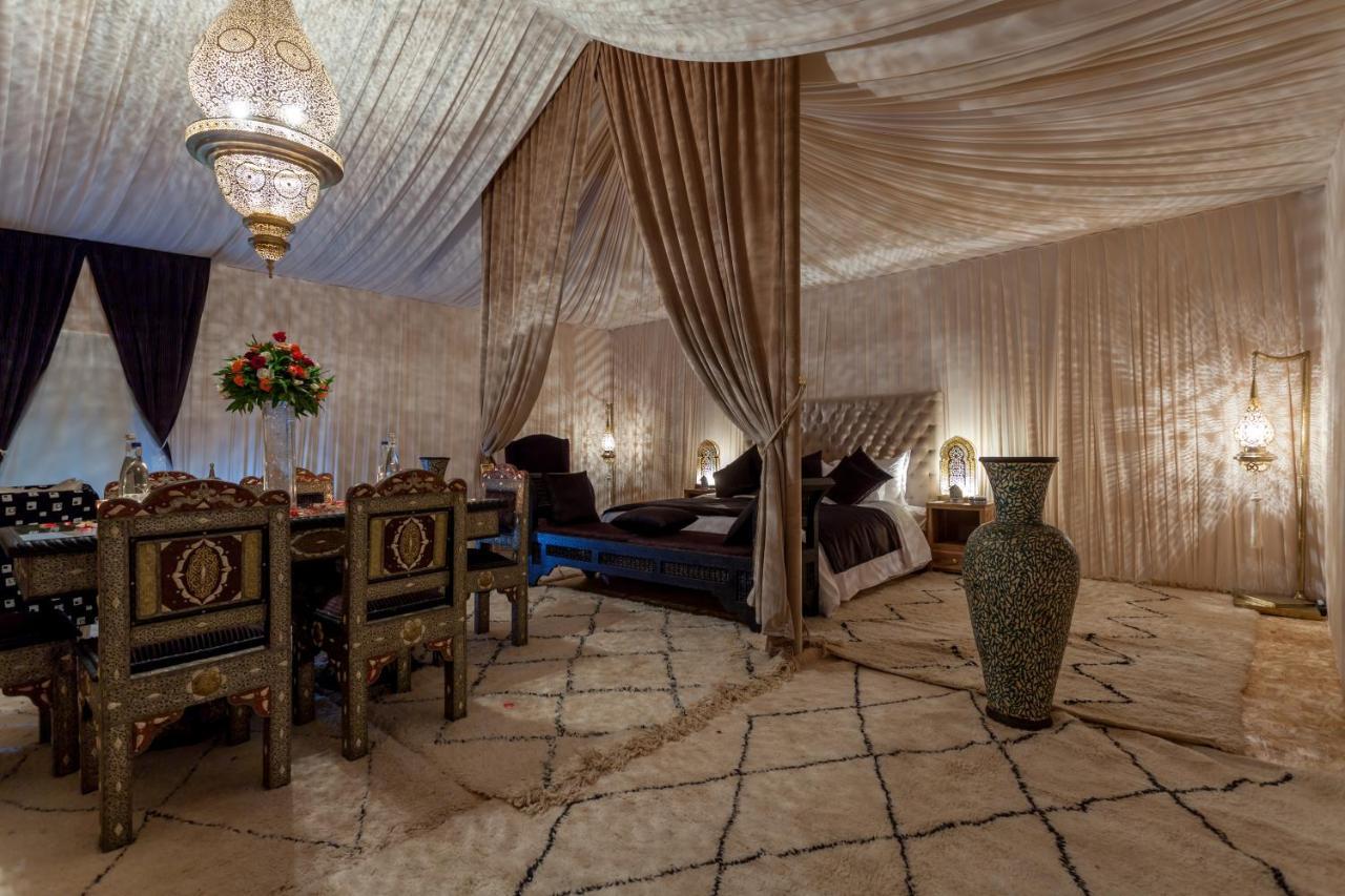 Lemnaouar Erg Camp Hotel Мерцуга Екстериор снимка
