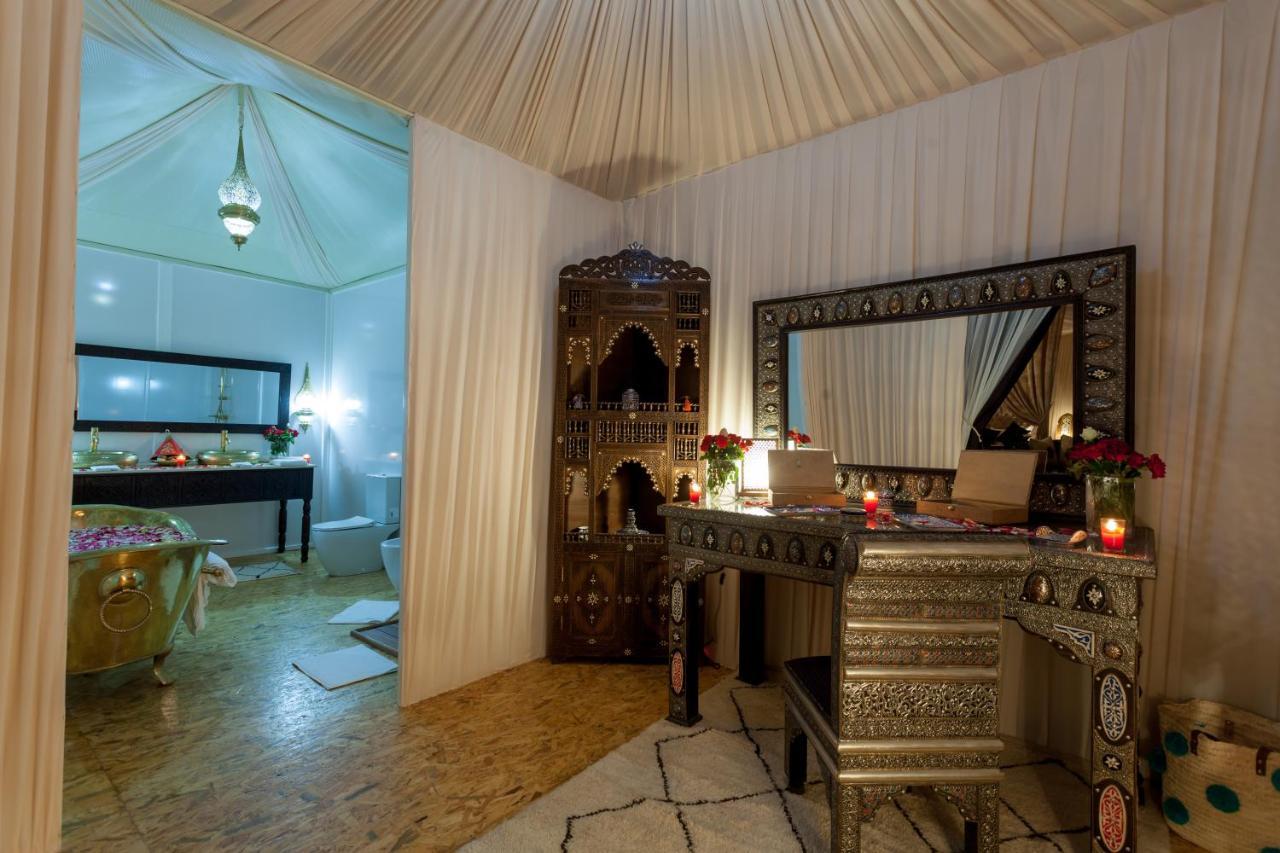 Lemnaouar Erg Camp Hotel Мерцуга Екстериор снимка